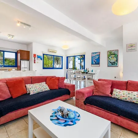 Sirena Beach Villa #31 Villa *