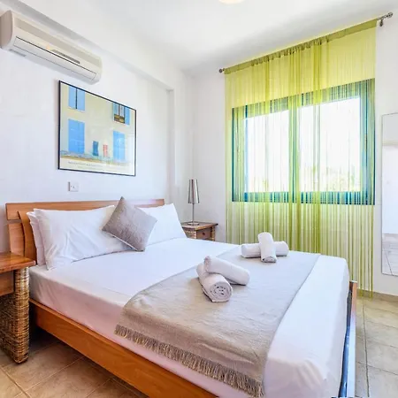 Sirena Beach Villa #31