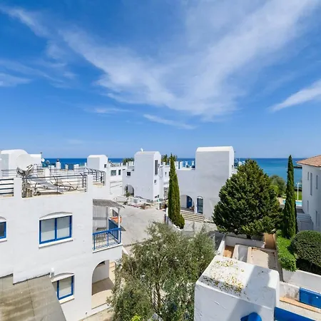 Sirena Beach Villa #31 * Protaras